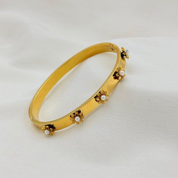 Colorful Flower kada