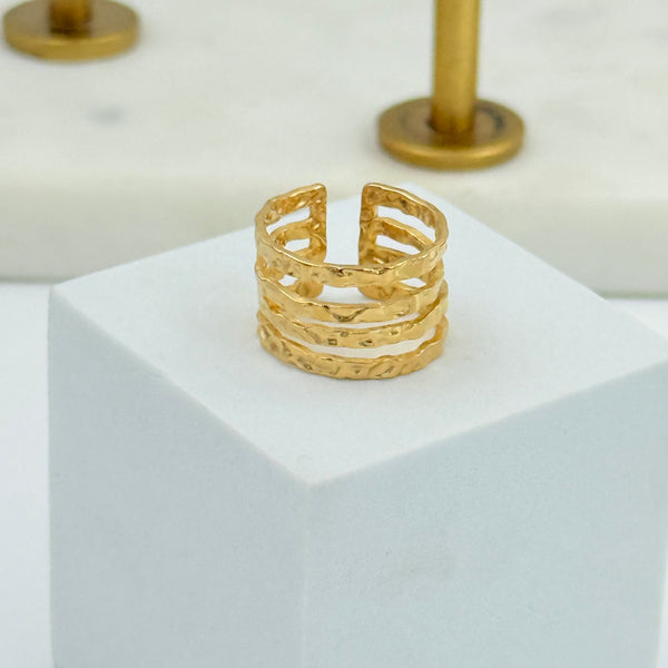 Textured line Ring