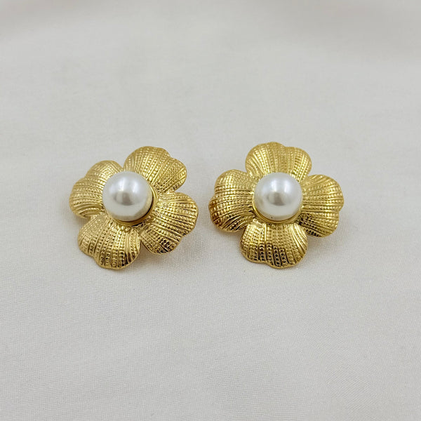 Bloom Pearl Studs