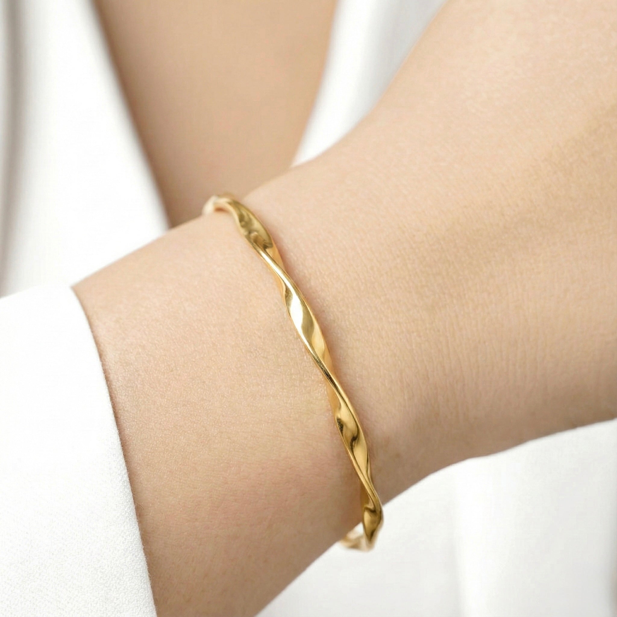 RUDE GALLERY TWIST BANGLE BRASS 使用2回 箱付 TWIST BANGLE - RUDE GALLERY OFFICIAL ONLINE SHOP