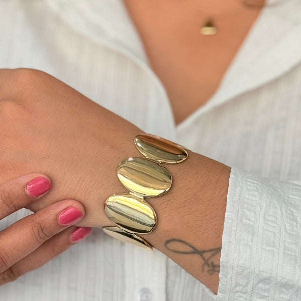 Golden Pebble Cuffkada