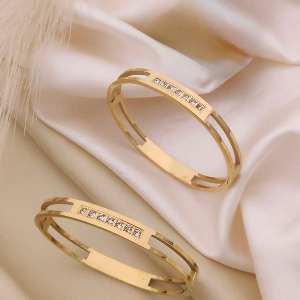 Elegant gap kada