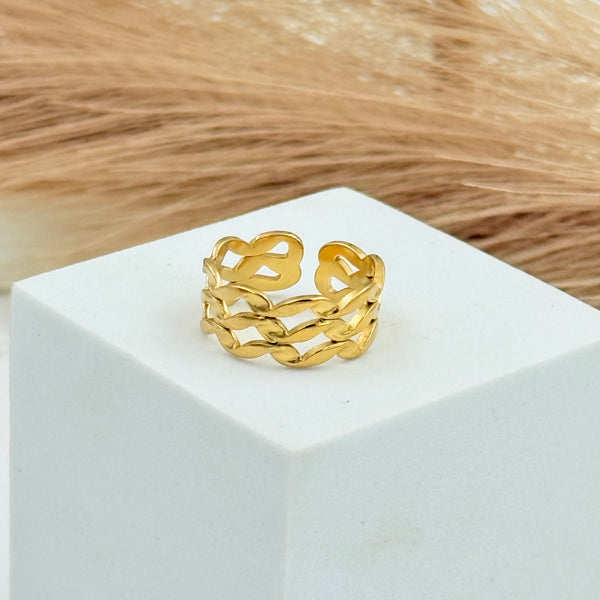 Weaved line Ring