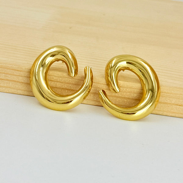 Golden spiral drops earrings