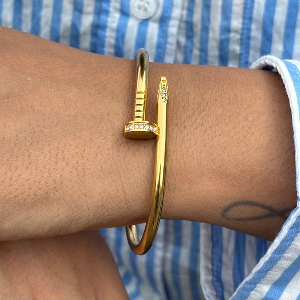 Nail Studded Diamond Kada