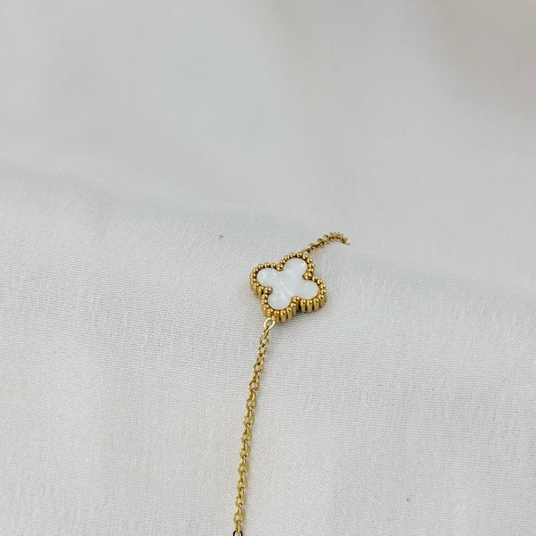 Single Clover coin Bracelet