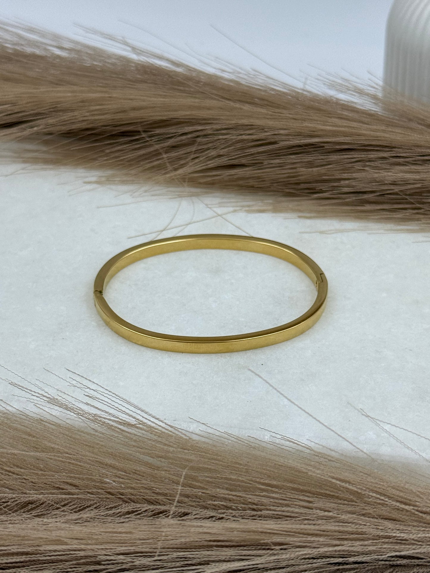 Regular Kada
