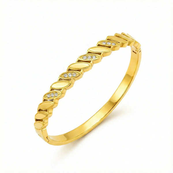Twisted leaf Kada