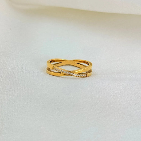 Twin Gleam Ring