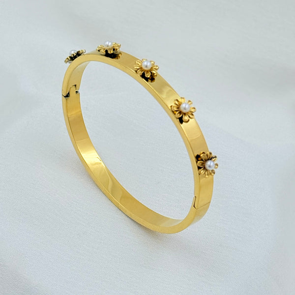 Colorful Flower kada