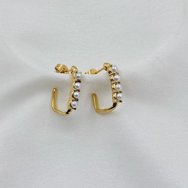 Pearl Luxe Hoops