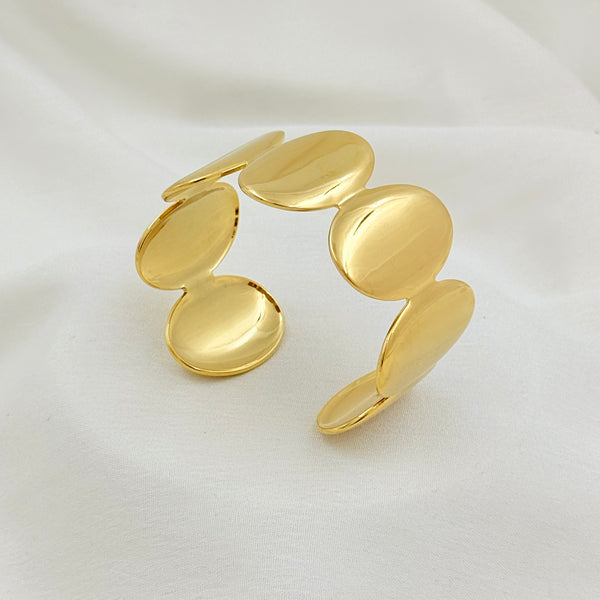 Golden Pebble Cuffkada