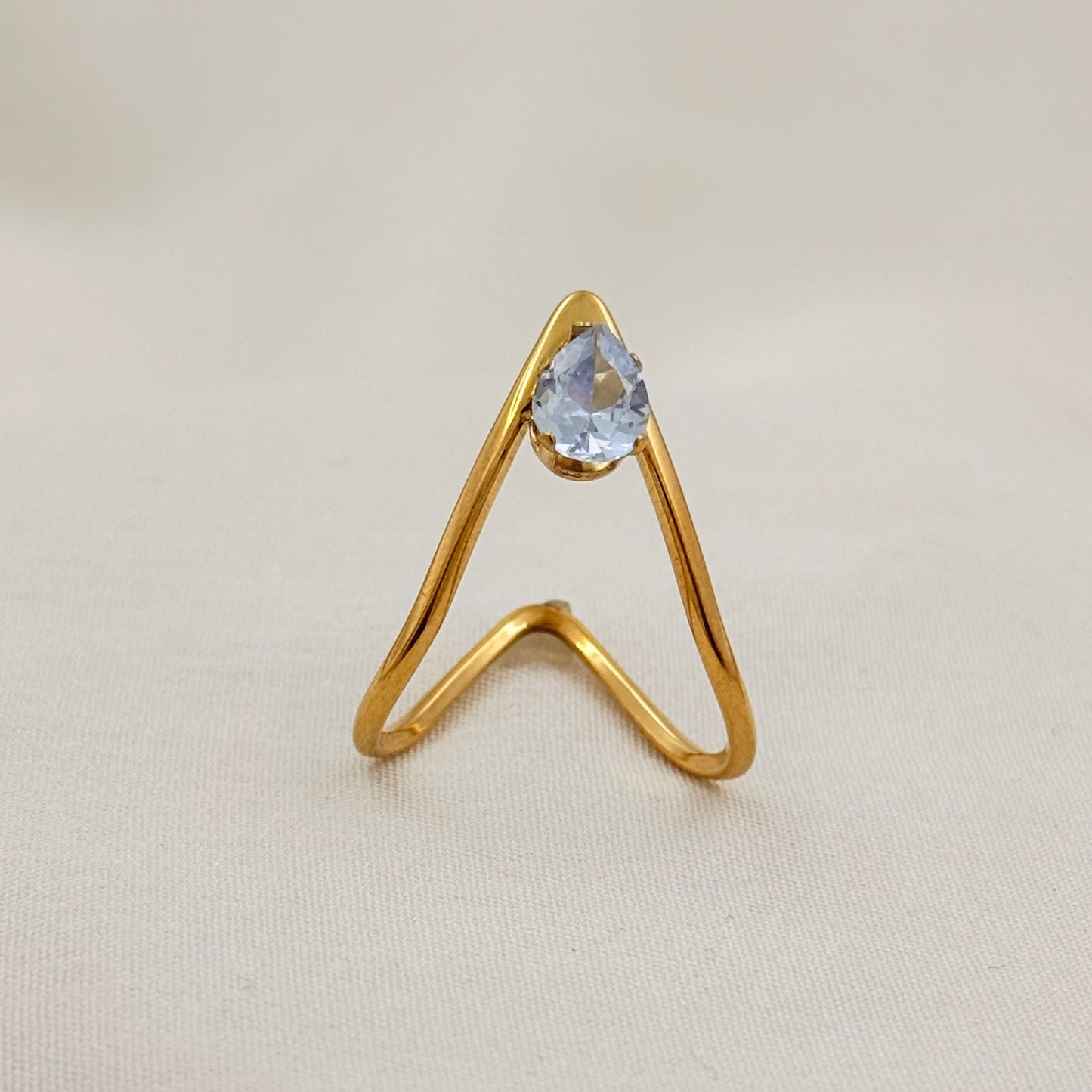 V Diamond Ring