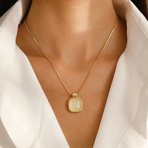 Cream Stone Necklace