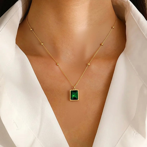Green Glow Necklace