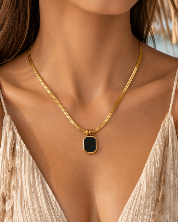 Snake Chain with Black Pendant Necklace