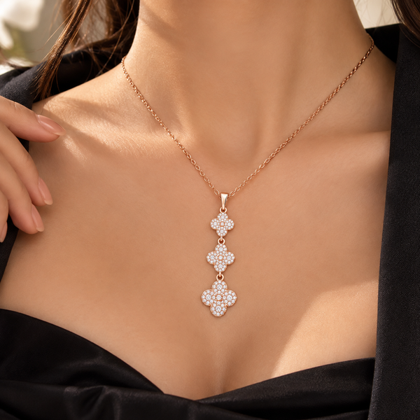 Diamond Clover