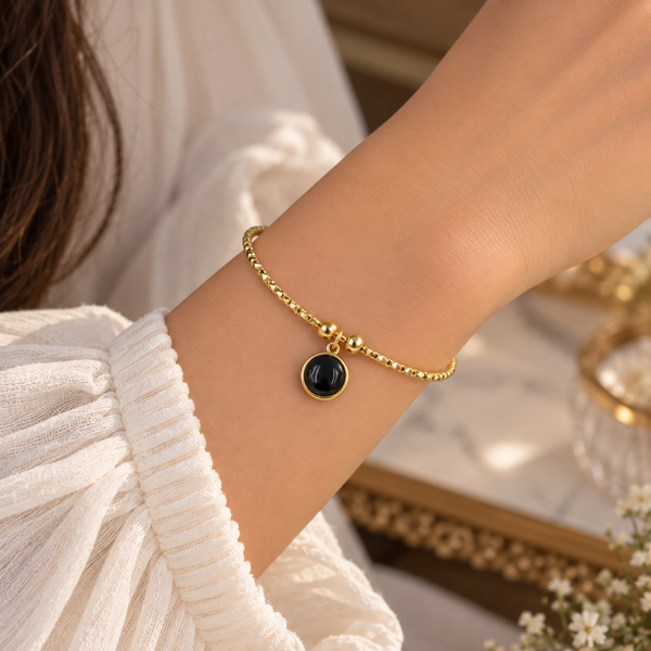 Single Coin Wire Charm Bracelet