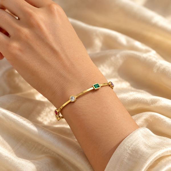 Amara Crystal Bangle
