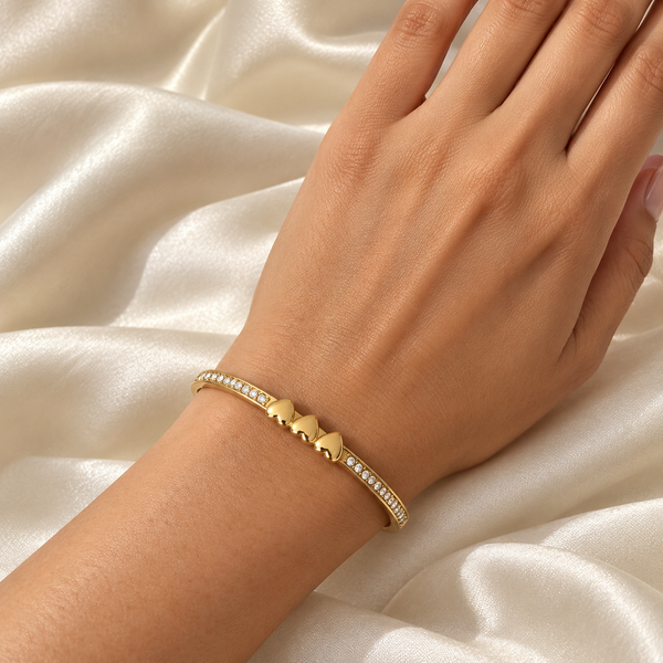 Trio Heart Crystal Kada