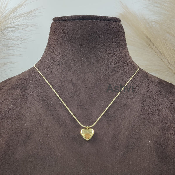 Solid Love Necklace