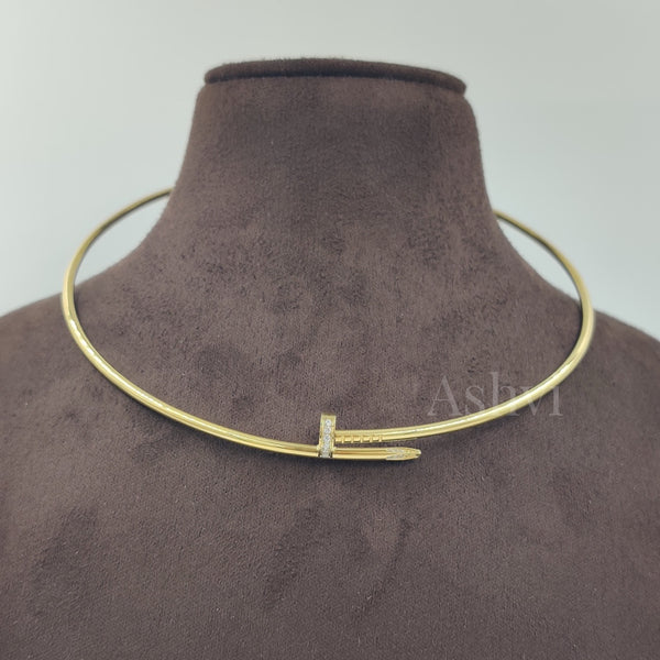 Nail Chocker with Diamond
