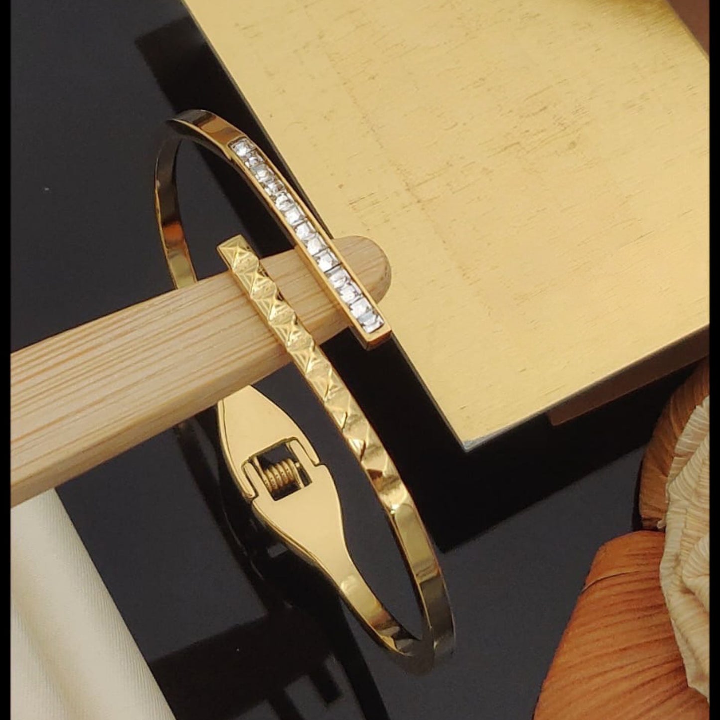 Spiral Diamond Kada
