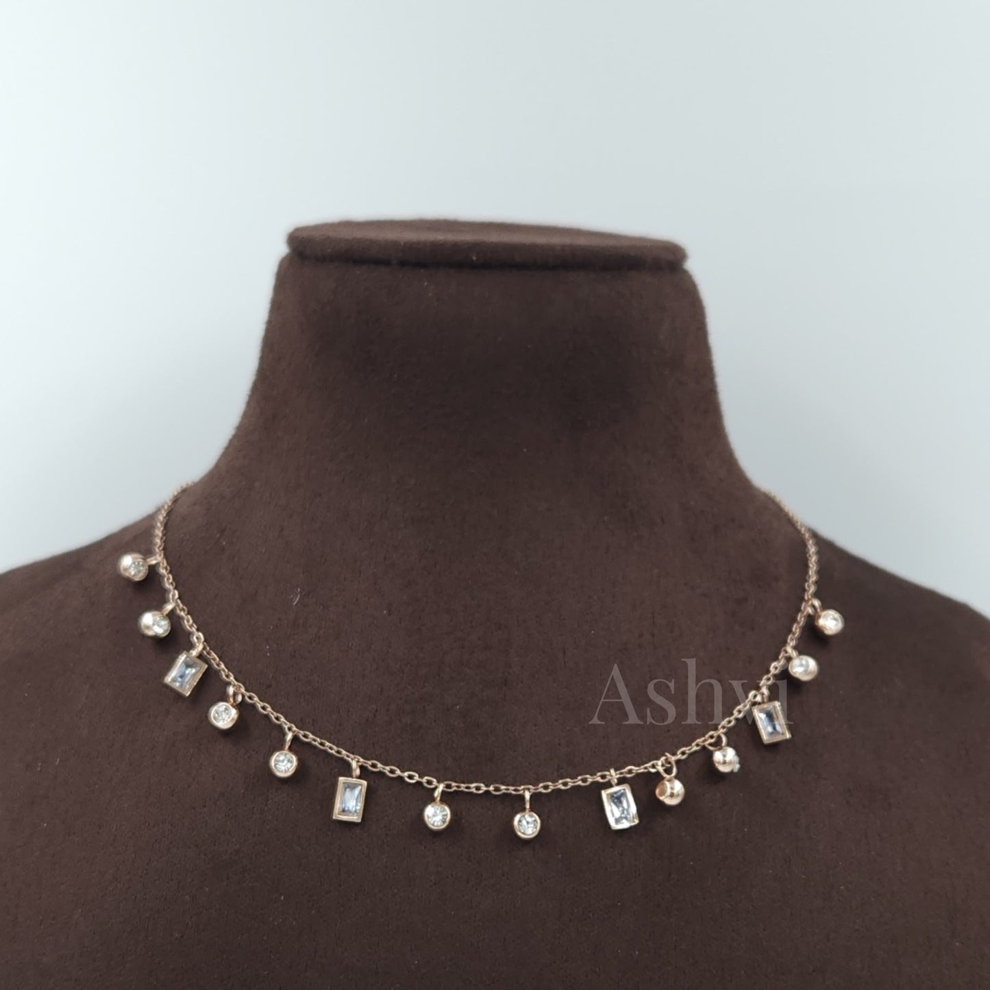 Tanmaniya Necklace White