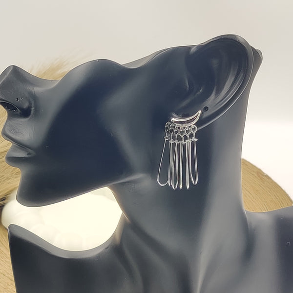 DanglingTear Drop Earrings