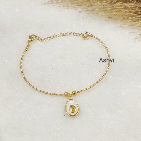 Teardrop Wire Charm Bracelet