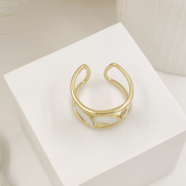 Oval Decore Layer Cuff Ring
