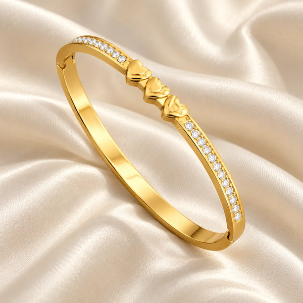 Trio Heart Crystal Kada