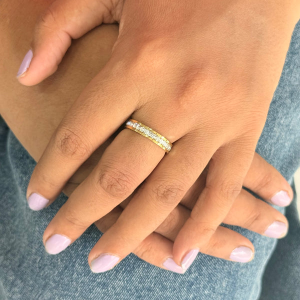 Duo glow loop ring
