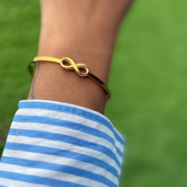 Infinity Kada