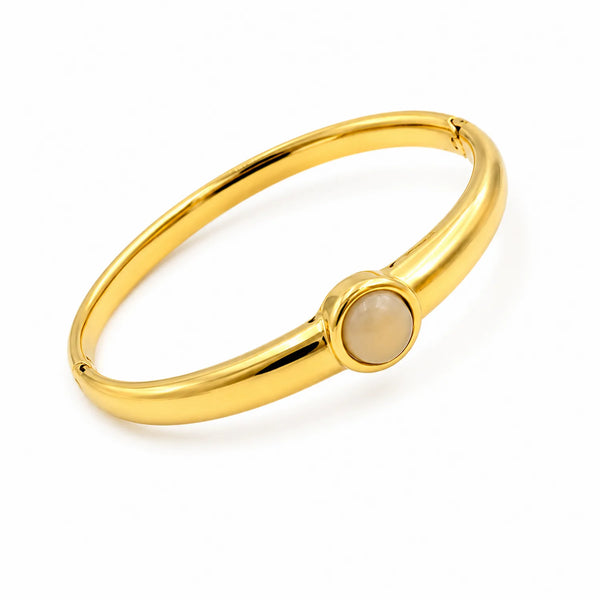 Vintage moonstone kada