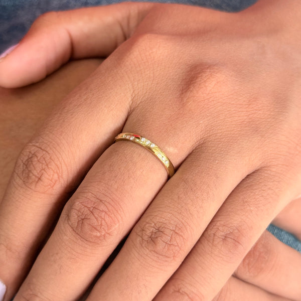 Harmony loop ring