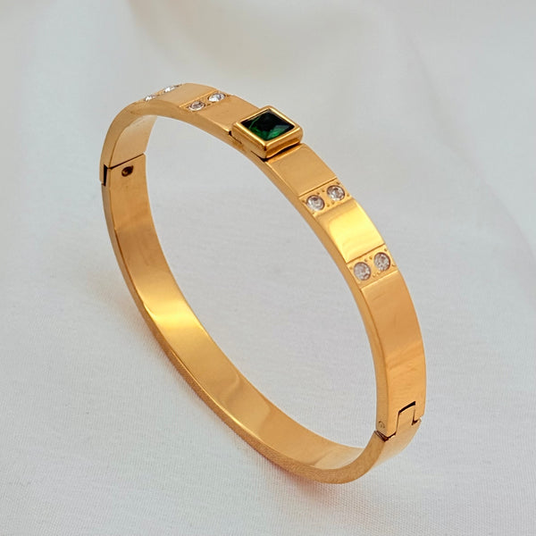 Glam Stone Kada