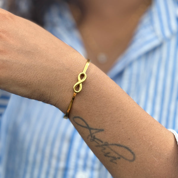 Infinity Kada