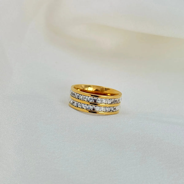 Galaxy band ring