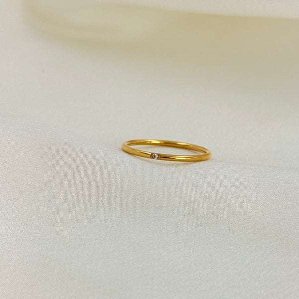 Silent star ring