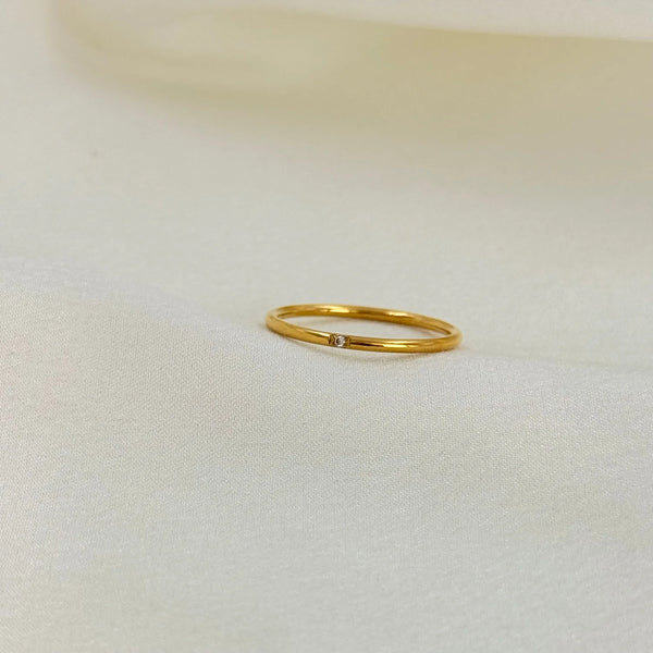 Silent star ring