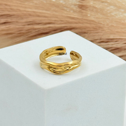 Textured Ring