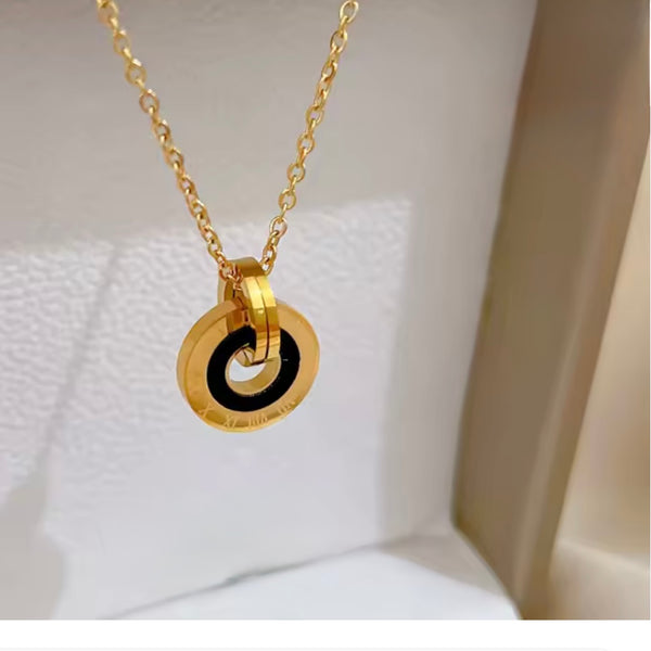 Roman Loop Necklace
