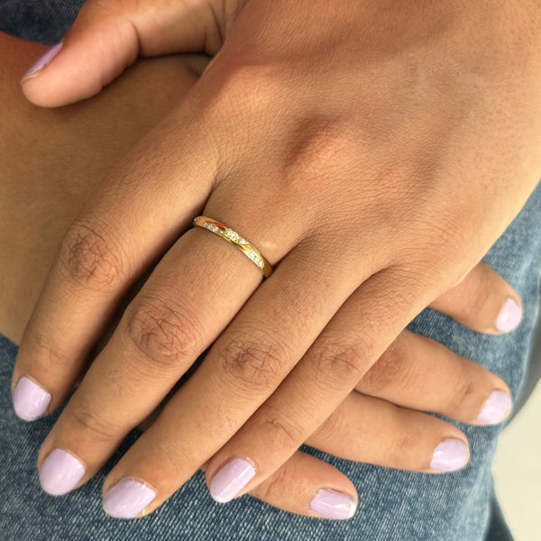 Harmony loop ring