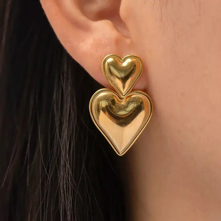 Dangling Heart Earrings