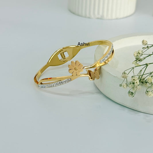 Daisy Butterfly Kada