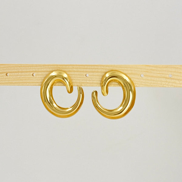 Golden spiral drops earrings