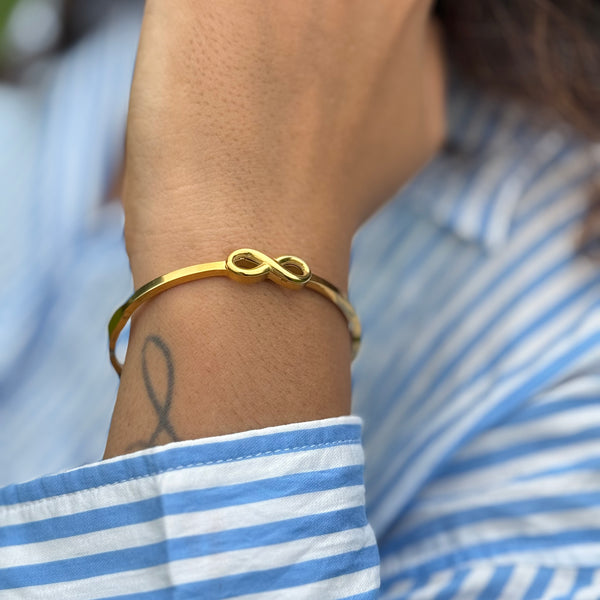 Infinity Kada
