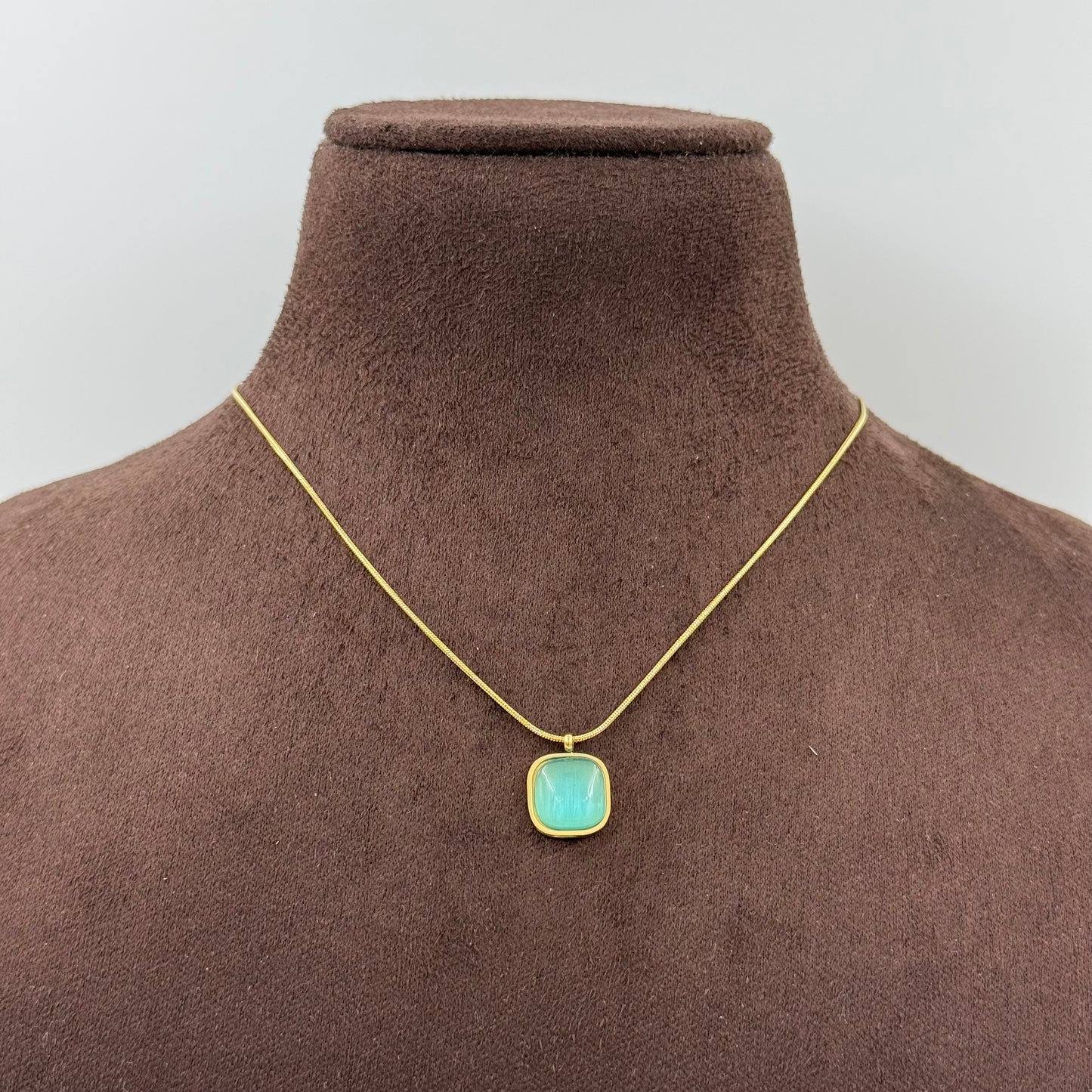 Single Stone Necklace