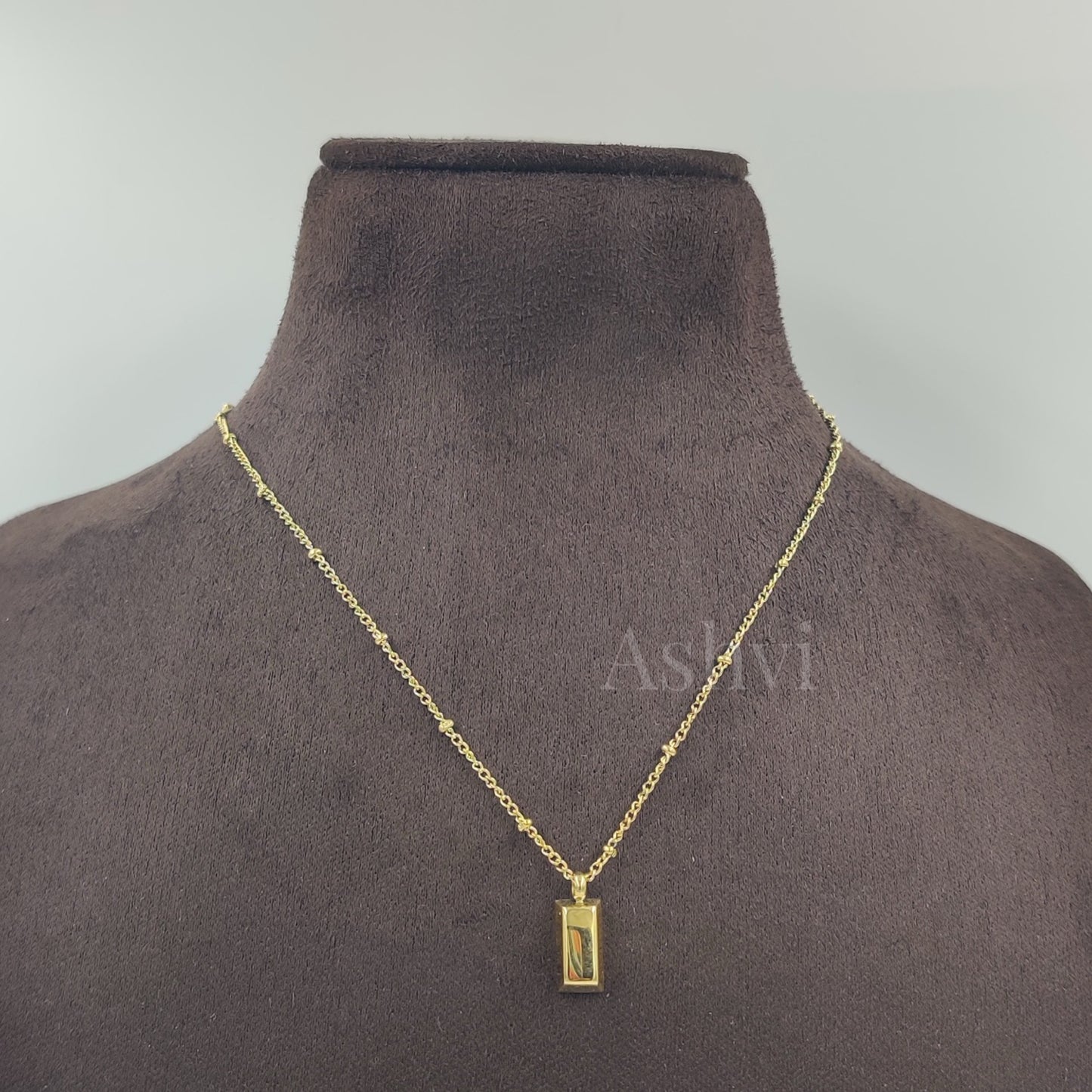 Bar Necklace